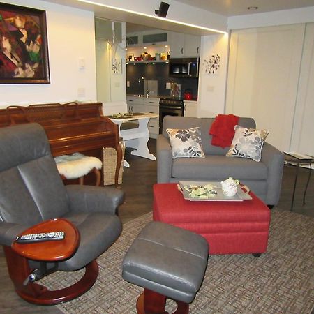 Studioone Pebble Beach Apartment พาวเวลล์ ริเวอร์ ภายนอก รูปภาพ